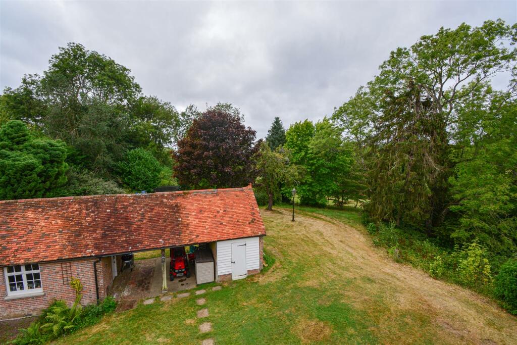 Studio/Office and Store