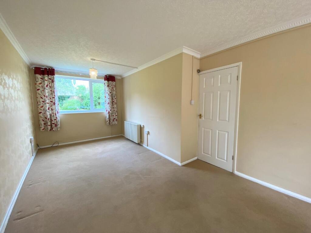 angorfa living room 2.jpg