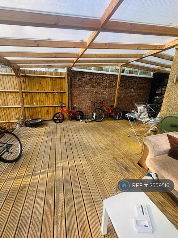 15 Feet By 6 Feet Wide Patio