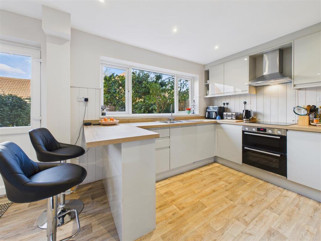 Kitchen/Utility