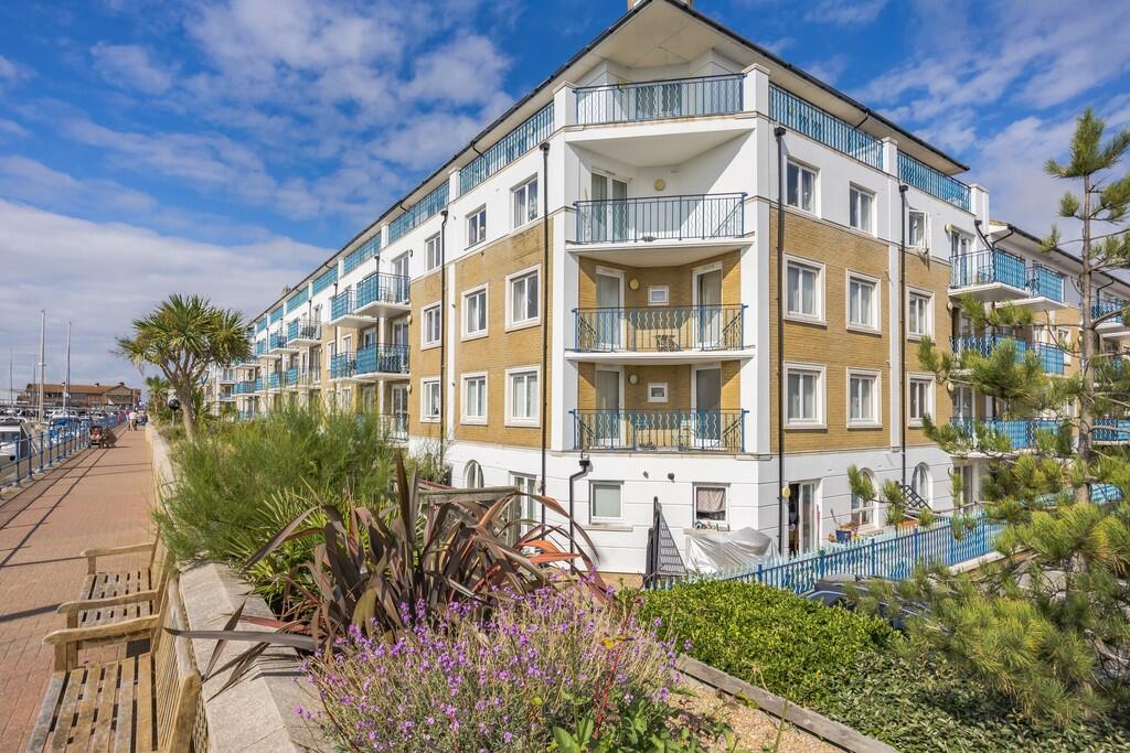 Merton Court 38 -...