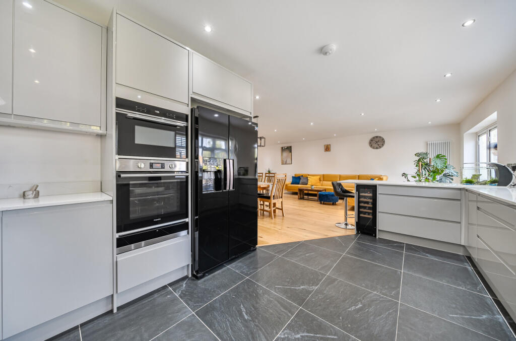 1334243-16-689355...