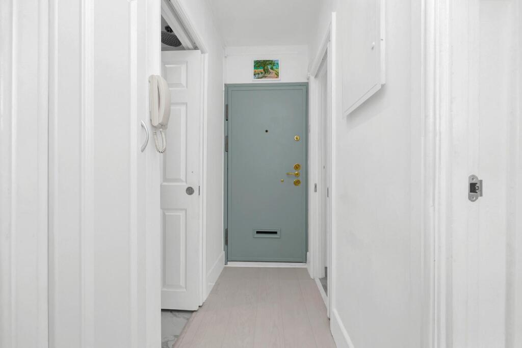 9S4A8909.jpg