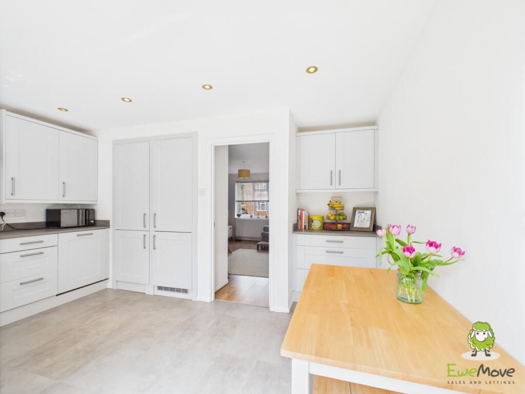 EweMove Estate Agents Basingstoke