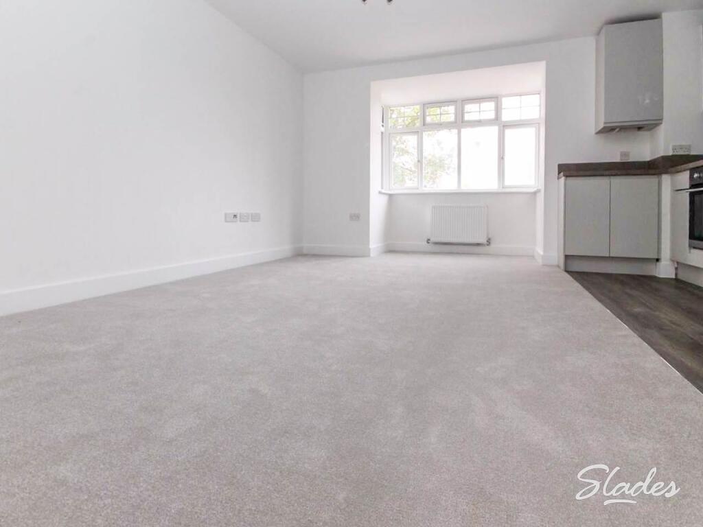 6 ASCHAM LODGE LOUNG