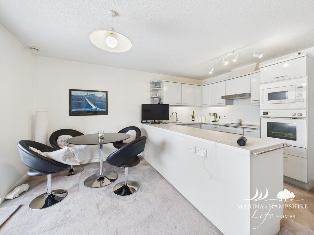 CAM03691G0-PR0068...