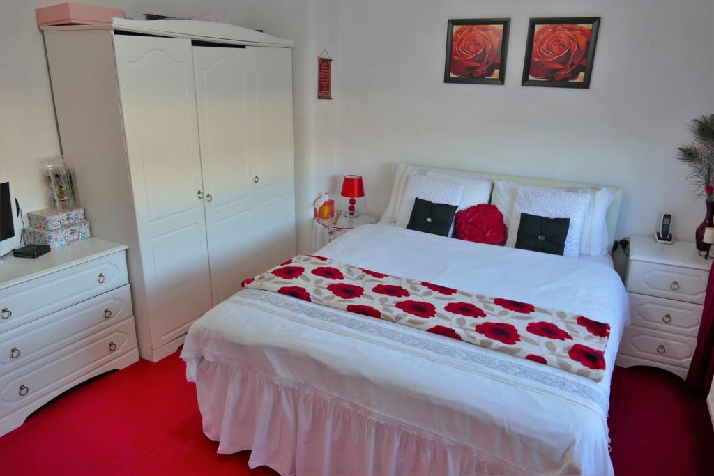 Bedroom+1