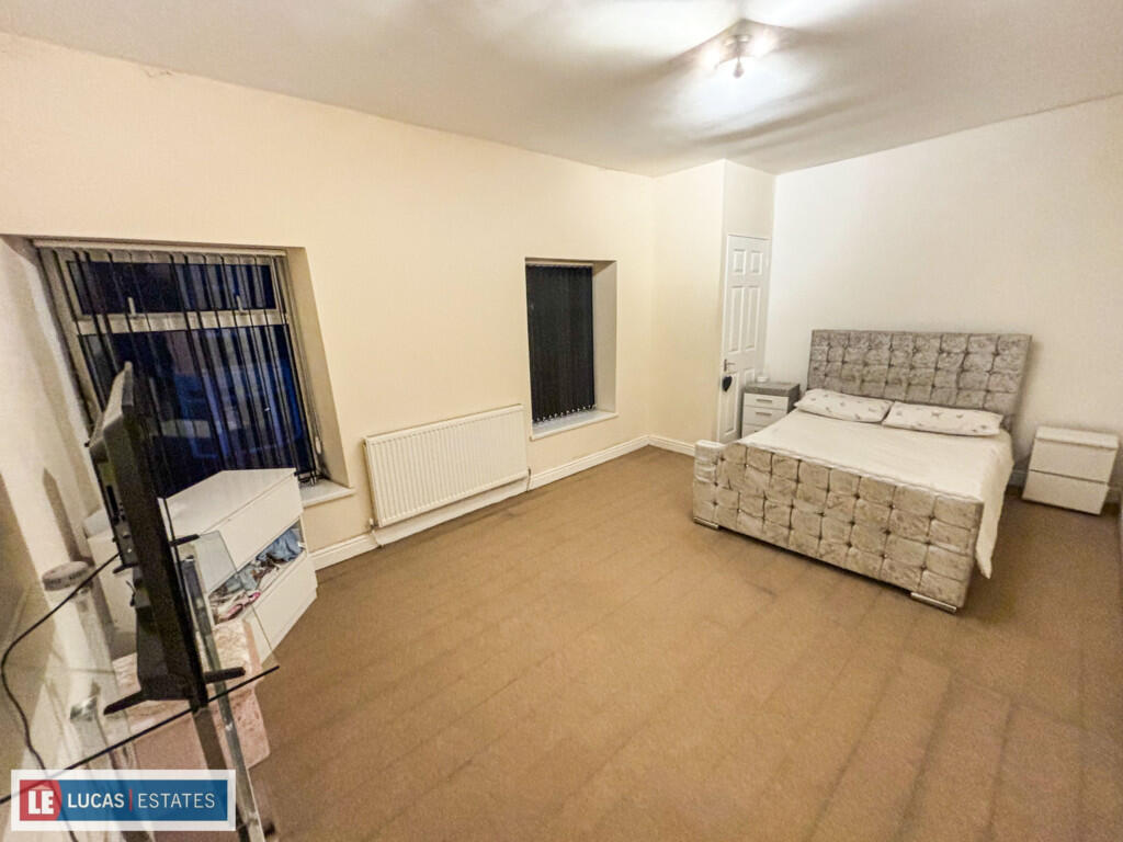 tlc_e0a3714a-5194...