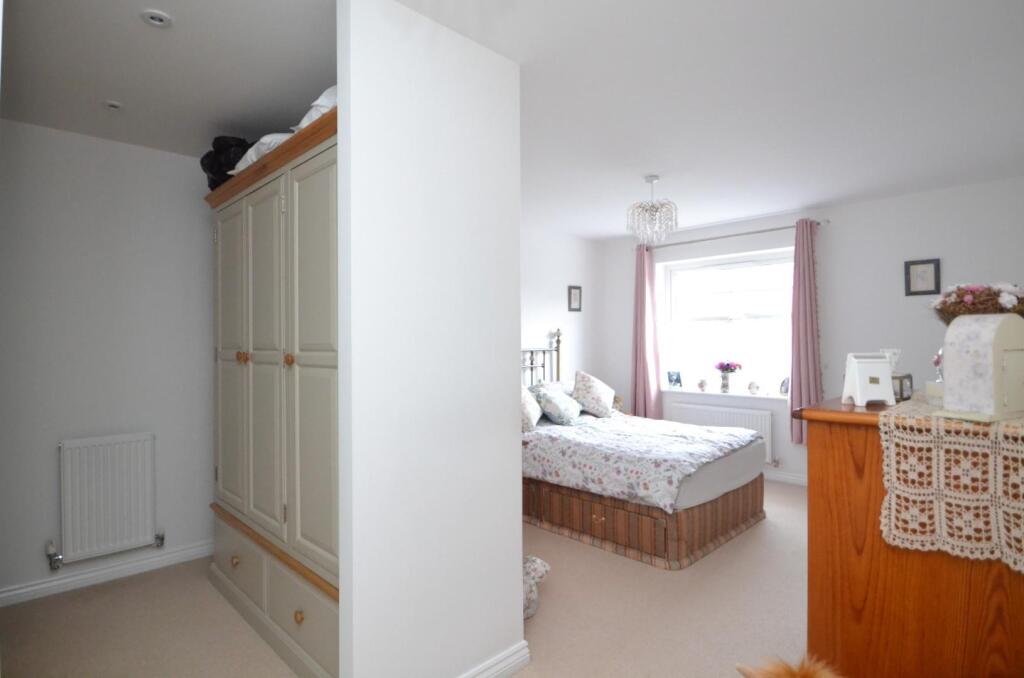 Master and dressing area.JPG