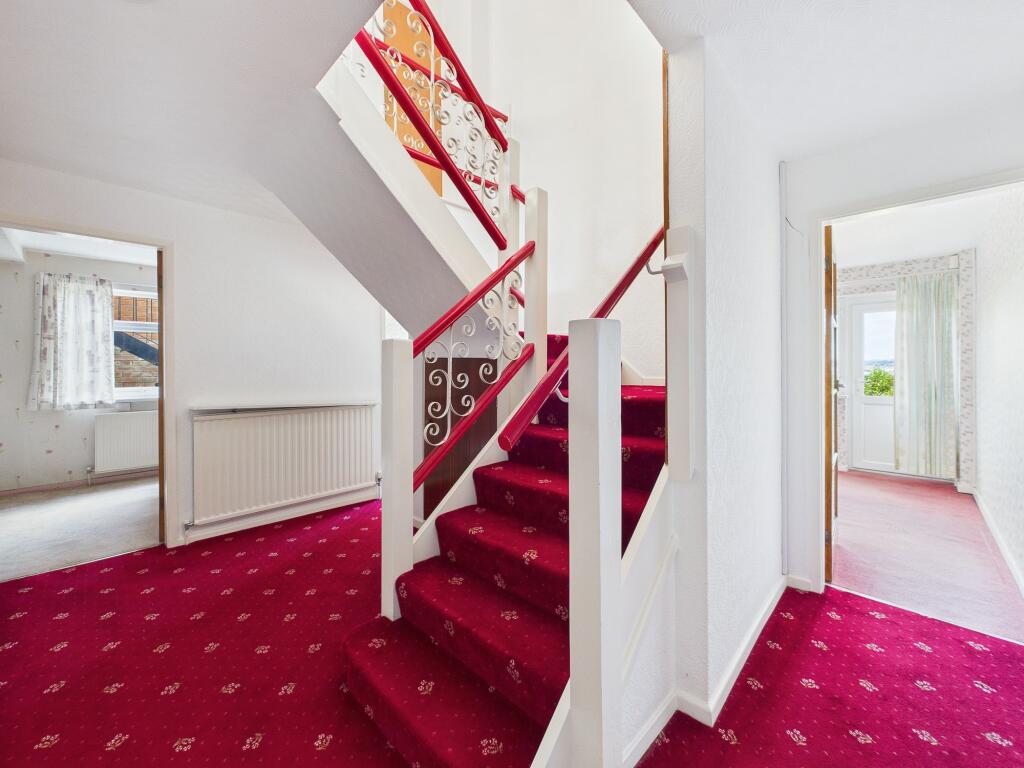 Basement Level Accomodation