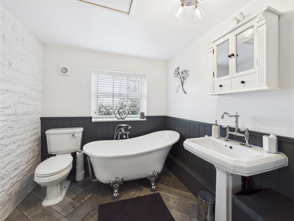 Family bathroom