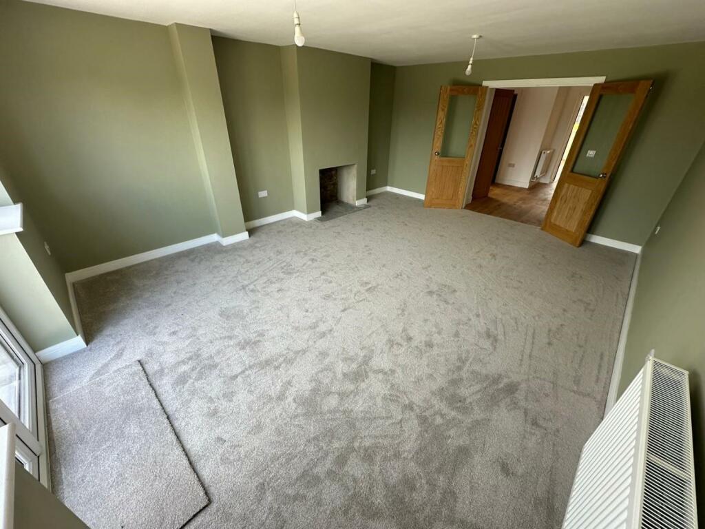 pic 4.jpg