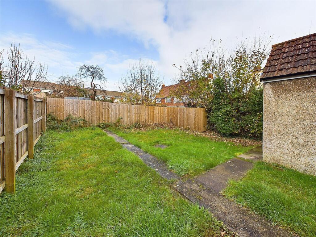 21 - 6 Bed HMO Filton.jpg