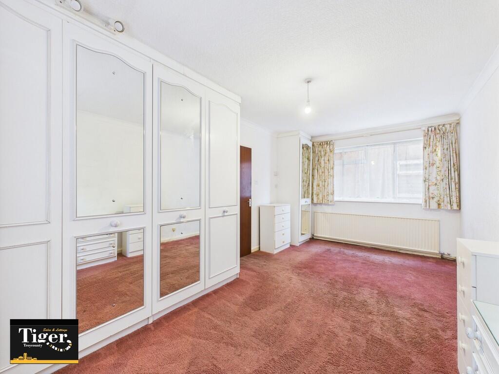 CAM03440G0-PR0347...