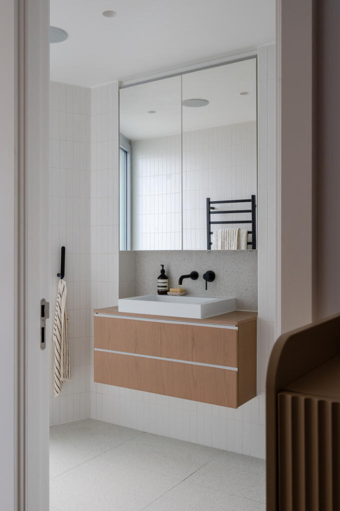 296572 - Maple Path, London E5 - high res-00448...