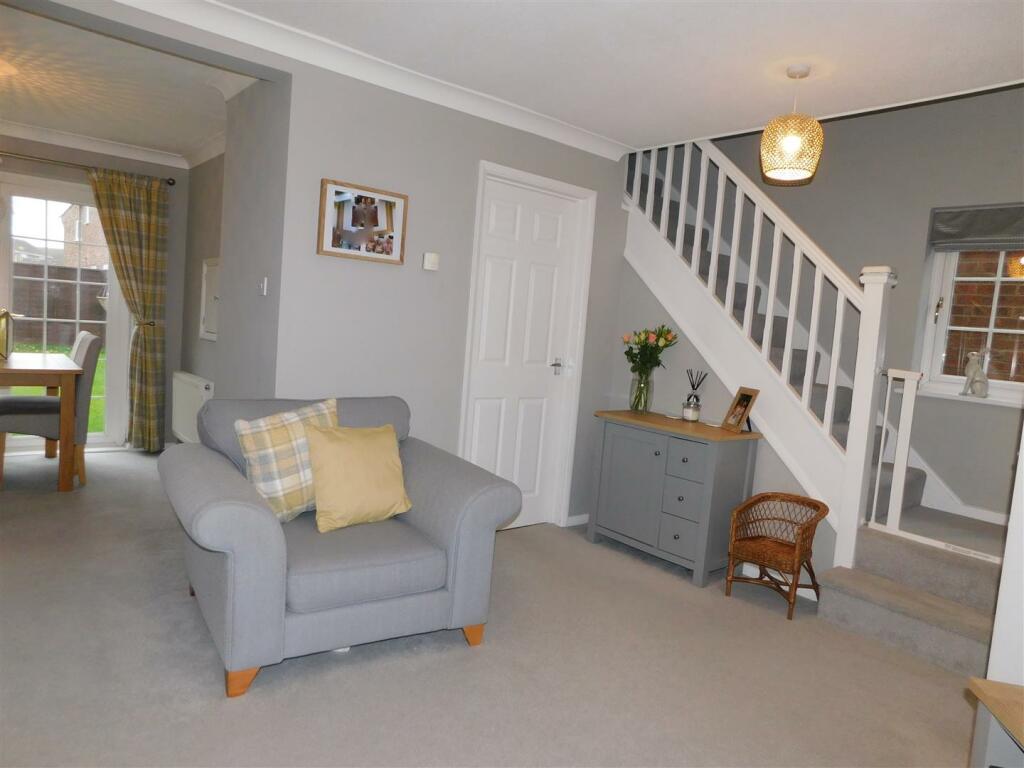 Lounge Stairs.jpg