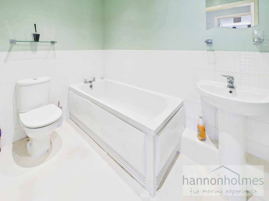 CAM05283G0-PR0033...