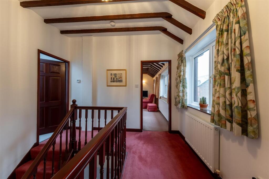 1 Fern Lea Mews-018.jpg