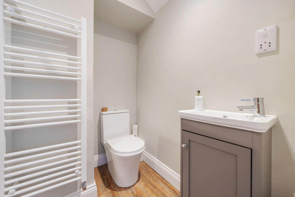 En Suite for Bedr...