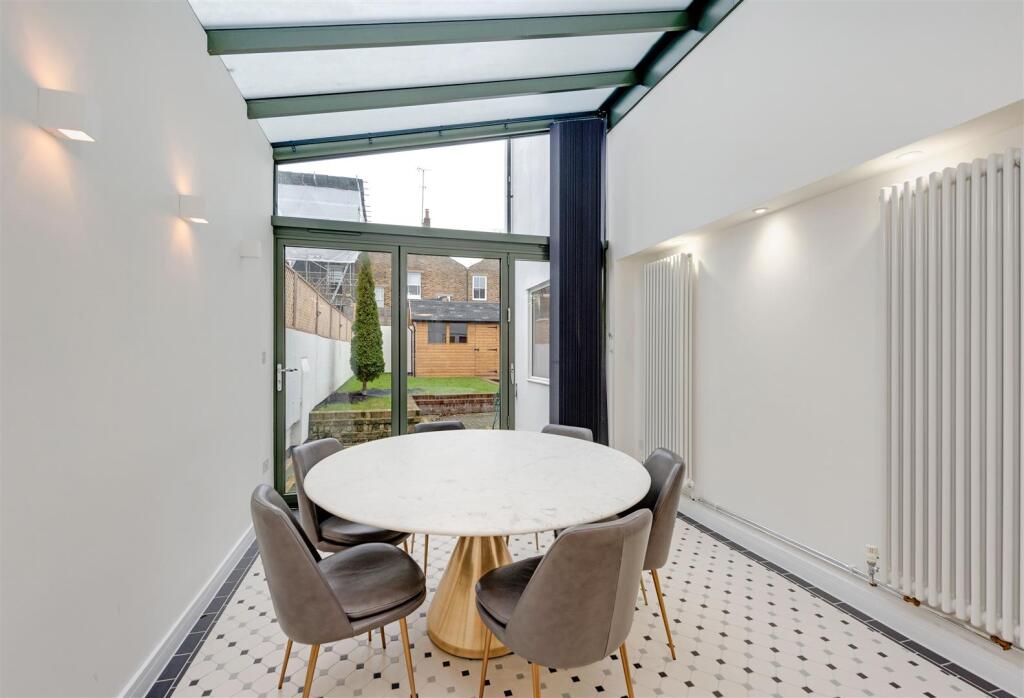 51404 Hi res (8).jpg