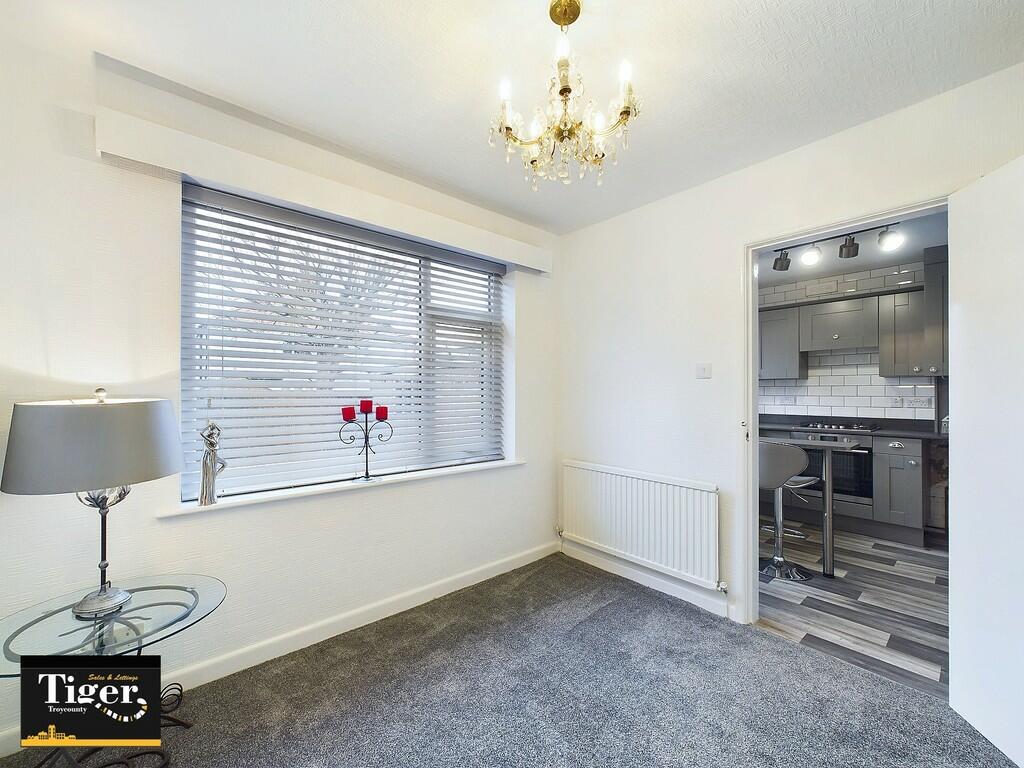 CAM02176G0-PR0406...