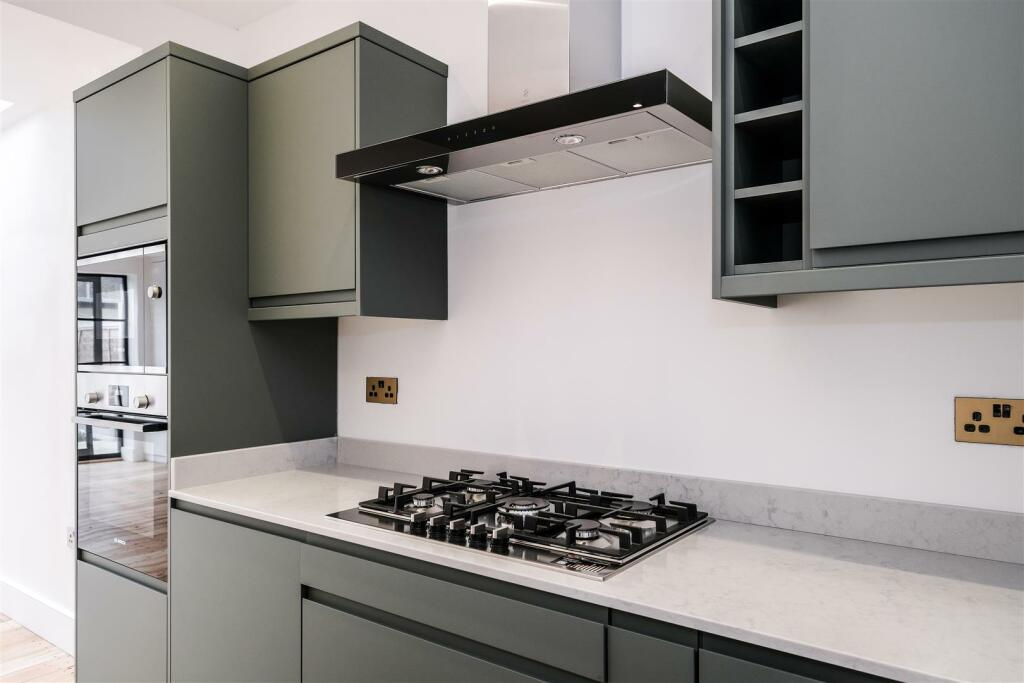 69 Marten Road-27.jpg