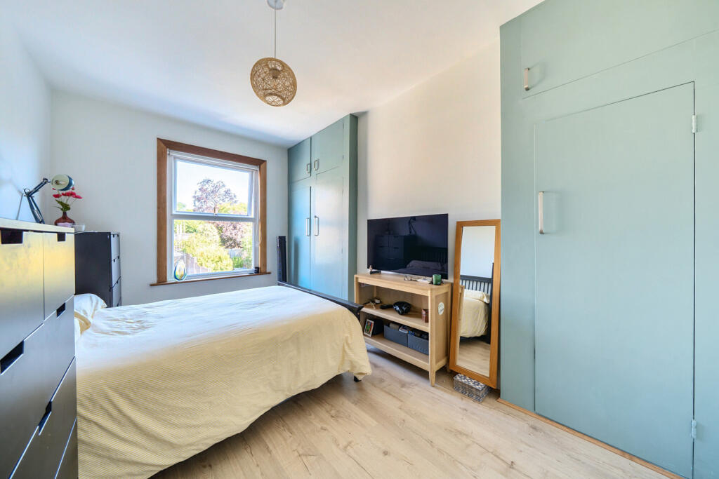 1313402-8-6870eb8...