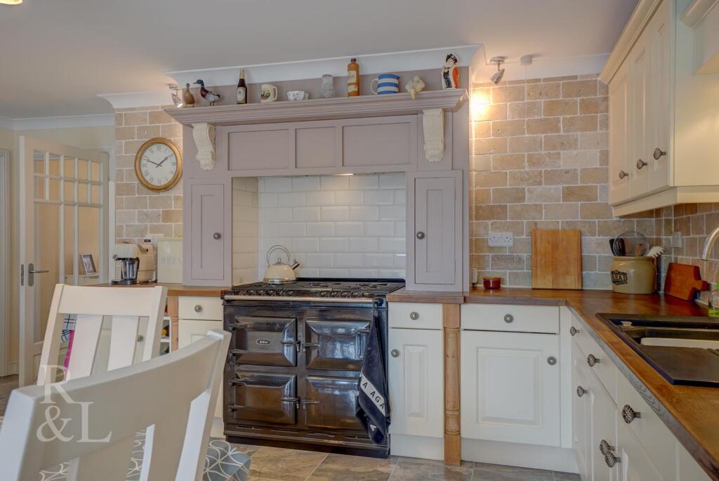 Midway Road (15).jpg