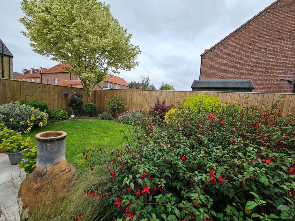 GARDEN