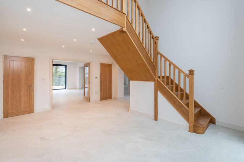 Hall/Stairs