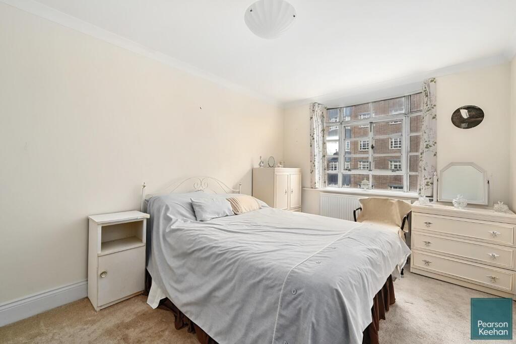 80 Harewood Court BN3 (1).jpg