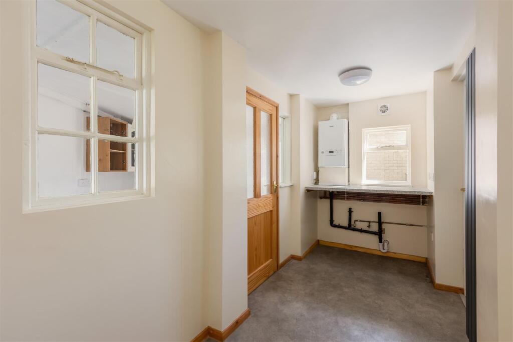 Manor Drive 68 Utility Room.jpg