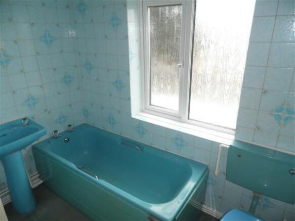 Bathroom T202505281547.jpg