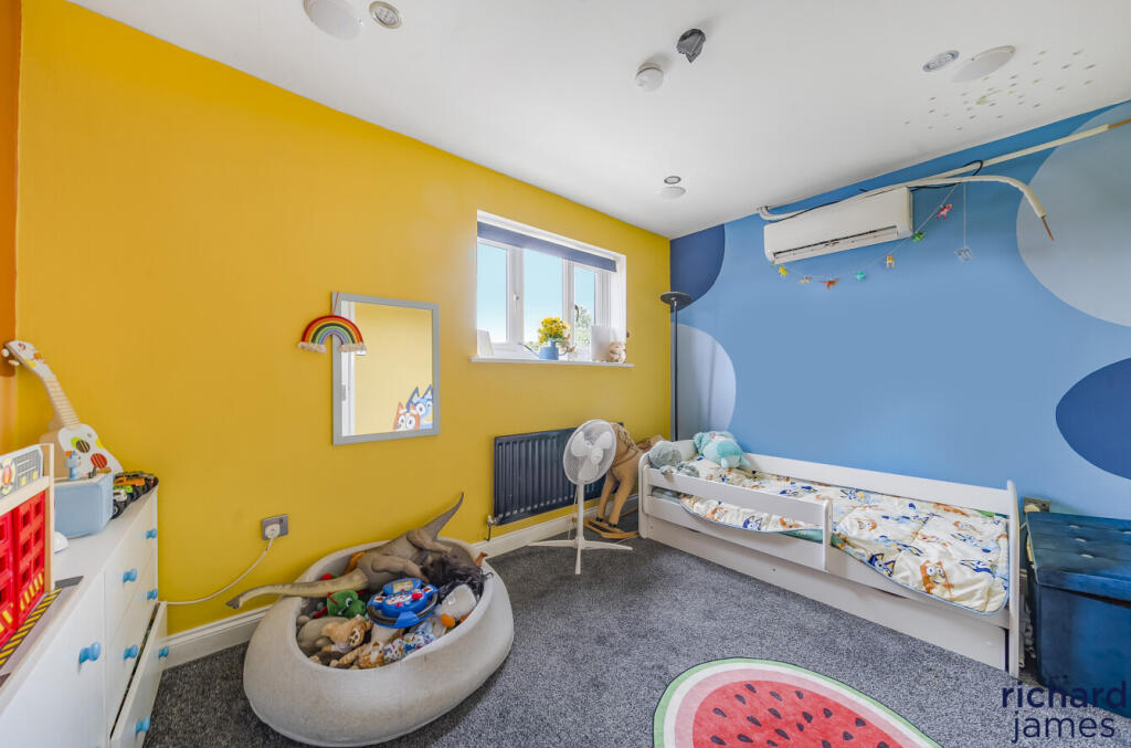 64edb707-e1b2-426...