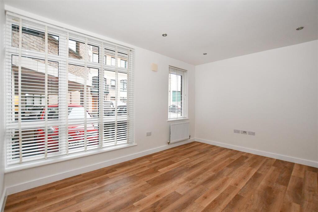 Open Plan Living Room &amp; Kitchen  .jpg
