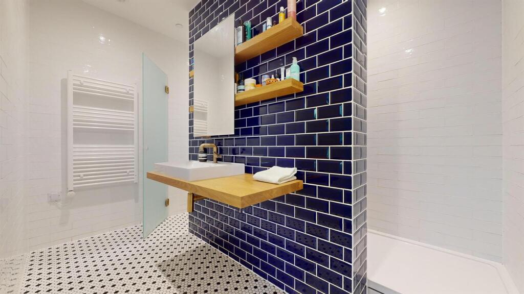 678e6651a157968316ce16fe_bb229ae6945218d56b50e513c