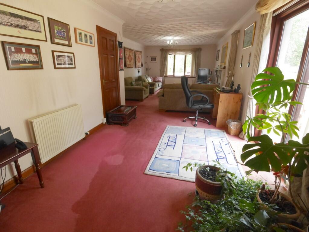The Grange, Islesteps, Dumfries, DG2 8ES - Braidwo