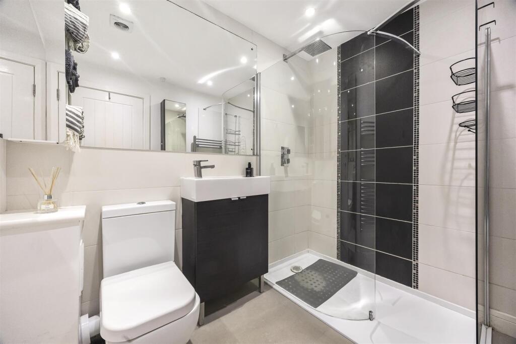 Heene Terrace, West Mansions 25a-010.JPG