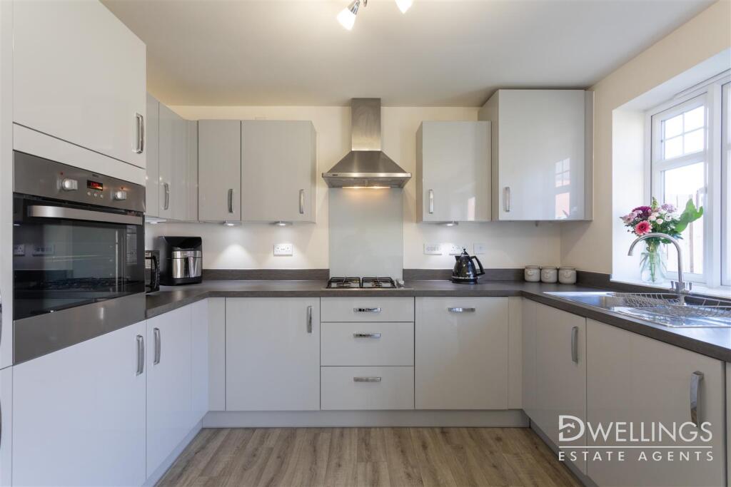 DWELEST- 29 King Lane, DE13 9ER-0021.jpg