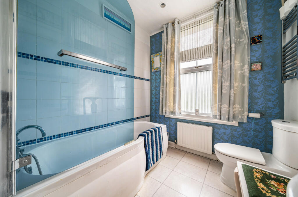 Annexe Bathroom