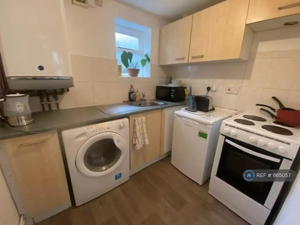 Kitchen Fridge Was Tenants