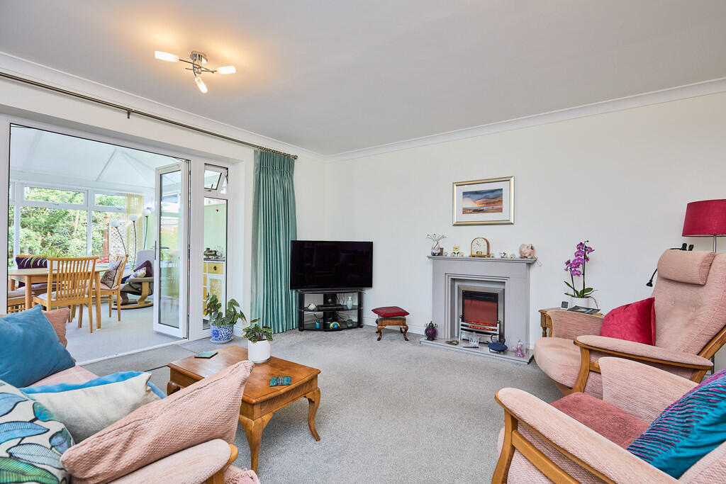 Edward Knight 202...