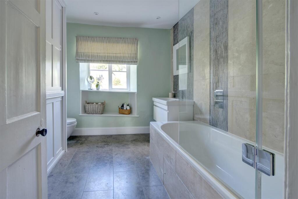 240820ManorHouse-1065.jpg