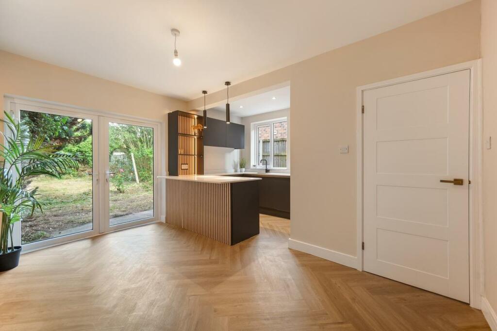 26 Westbury Rd Nottingham NG5 1EP