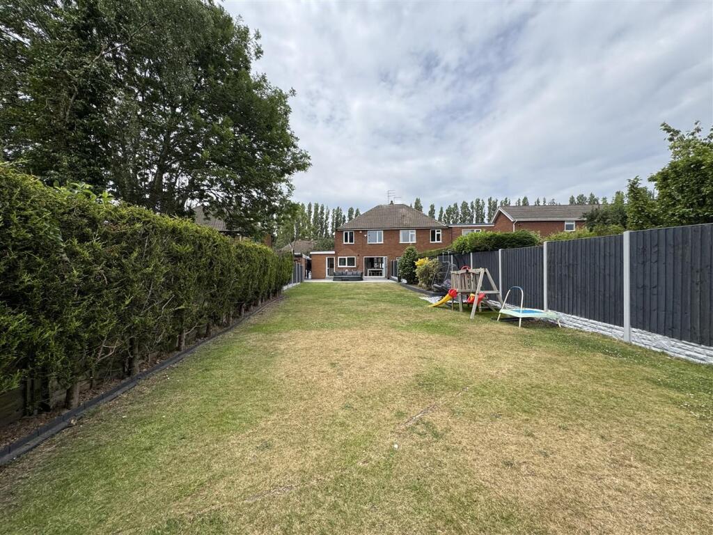 IMG_5075 (Large).JPG