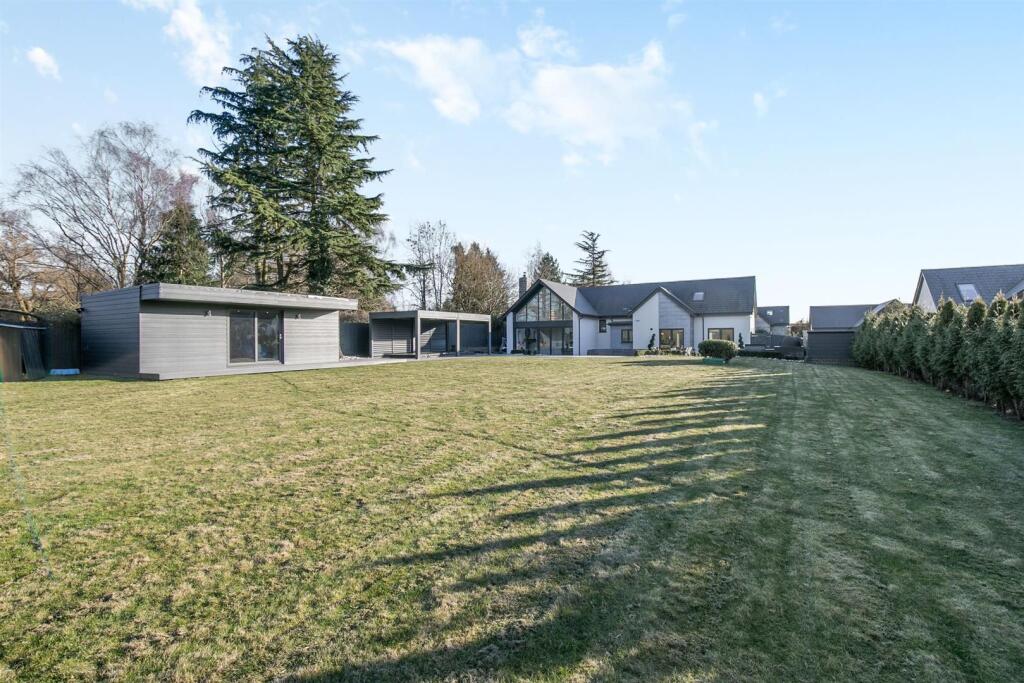 WhatsApp Image 2024-09-02 at 11.08.29_36f764a6.jpg