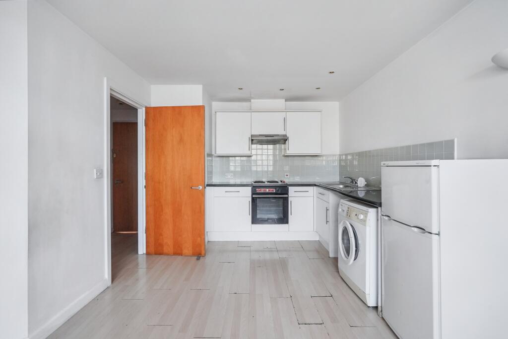 20251027043324 DSC07317 BKGkX T202510270832.jpg