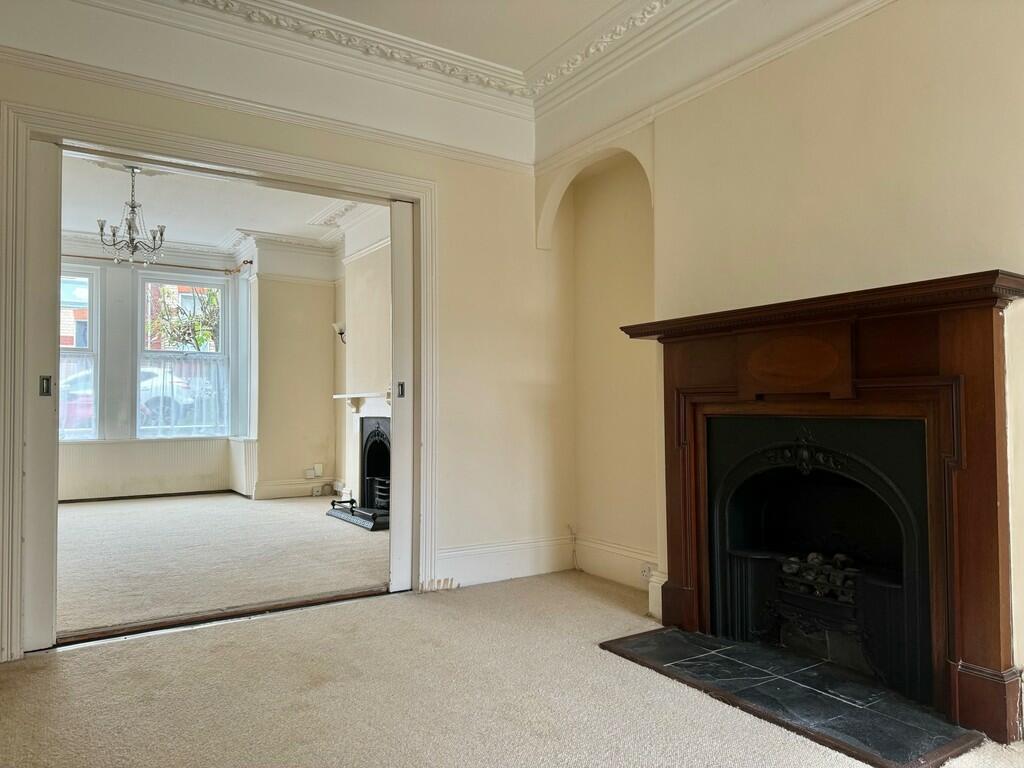 dining room to lo...