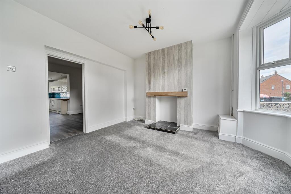 45 Grove Road, Atherstone