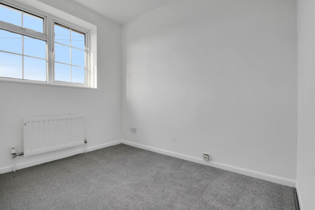 Bedroom Two/Study